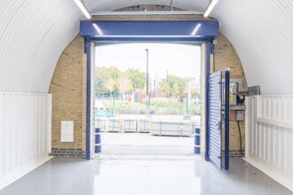 Crossfield St, Londres à louer Photo intérieure– Image 2 sur 4