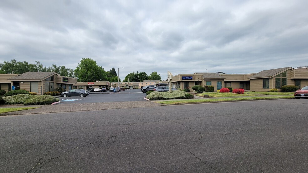 3787-3795 River Rd N, Keizer, OR à vendre - Photo de l’immeuble – Image 3 sur 17