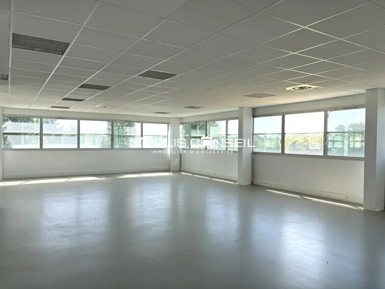 Bureau dans Labège à louer - Photo de l’immeuble – Image 1 sur 7