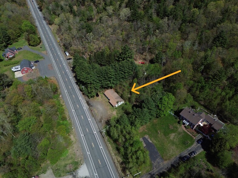115 Sturbridge Rd, Brimfield, MA à vendre - Photo de l’immeuble – Image 3 sur 9