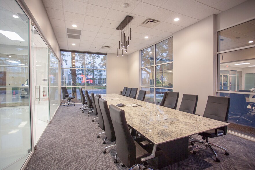 2721 Discovery Dr, Orlando, FL à louer - Photo intérieure – Image 2 sur 13