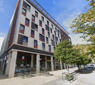 Plus de détails pour Local commercial à louer