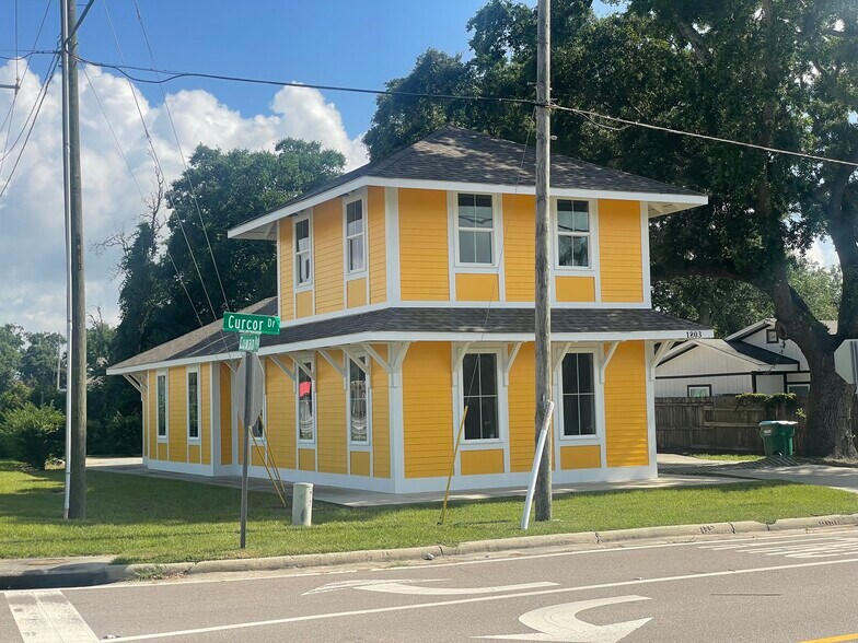 1803 Curcor Dr, Gulfport, MS à louer - Photo de l’immeuble – Image 2 sur 11
