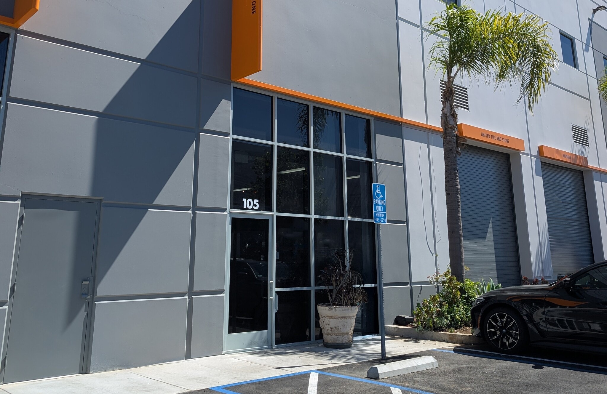 3370 N San Fernando Rd, Los Angeles, CA à louer Photo intérieure– Image 1 sur 5