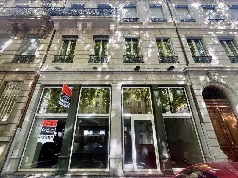 Bureau dans Lyon à louer Photo de l’immeuble– Image 1 sur 15