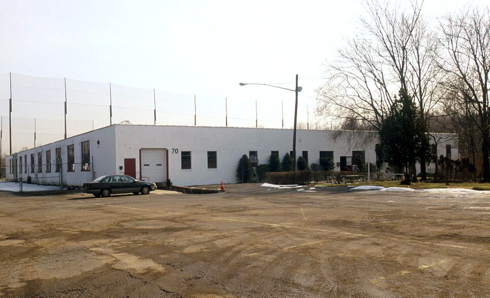 70 Old Turnpike Rd, Wayne, NJ à louer - Photo de l’immeuble – Image 3 sur 7