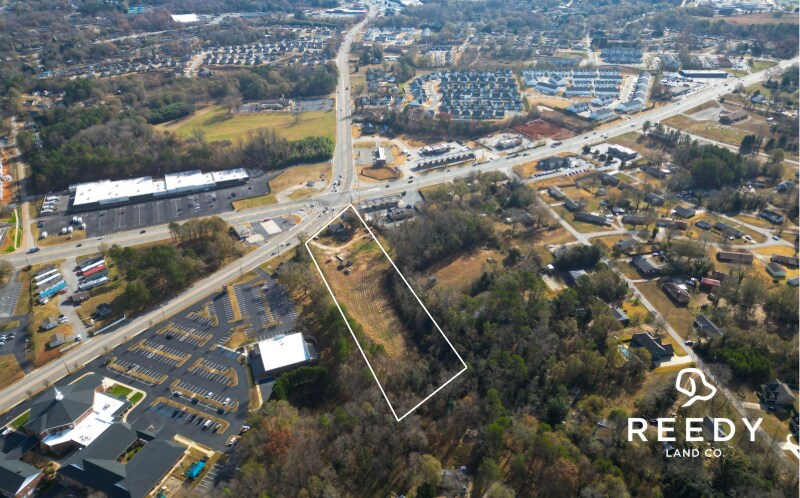 505 Farrs Bridge Rd, Greenville, SC à vendre - Photo principale – Image 1 sur 4