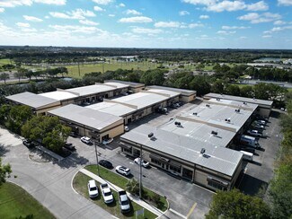 Plus de détails pour 3133 Fortune Way, Wellington, FL - Industriel/Logistique à louer