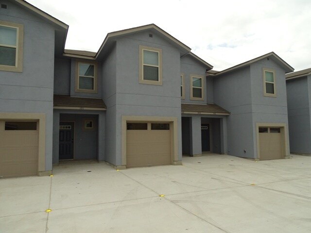 14111 Fratelli Rd, San Antonio, TX à vendre - Photo de l’immeuble – Image 2 sur 47