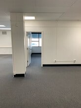 122 N Genesee St, Geneva, NY à louer Photo intérieure– Image 1 sur 5