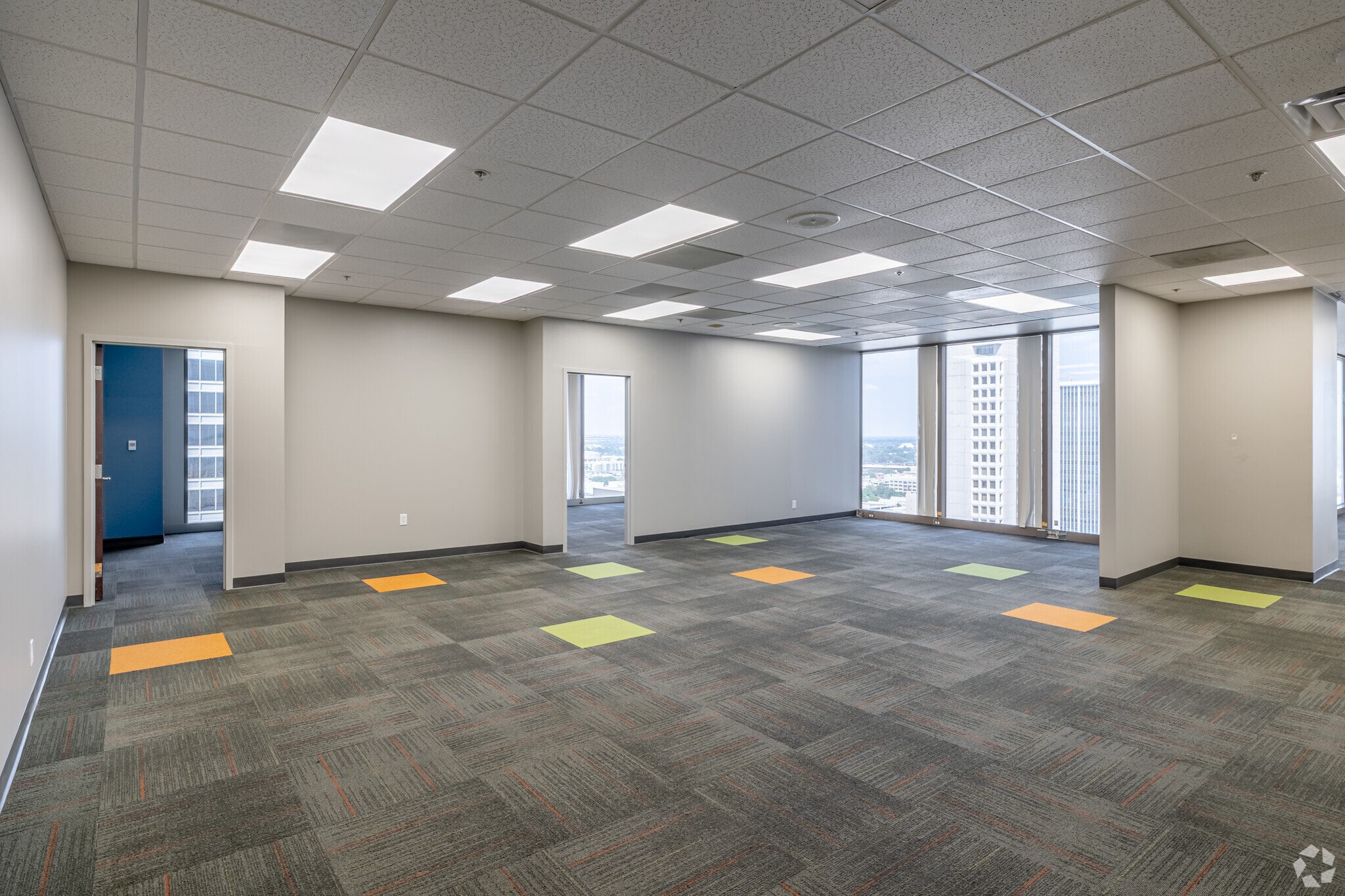 425 W Capitol Ave, Little Rock, AR à louer Photo intérieure– Image 1 sur 2