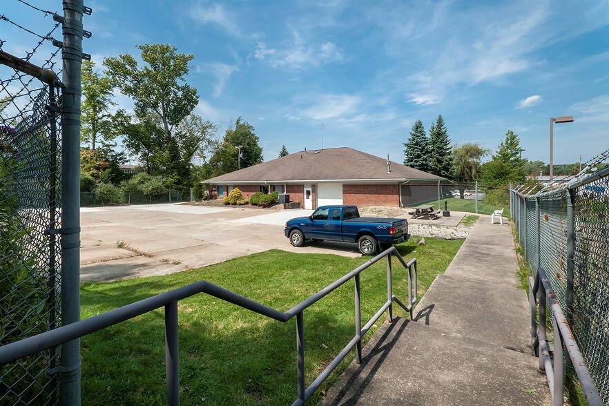 1848 State Route 59, Kent, OH à vendre - Photo de l’immeuble – Image 3 sur 22