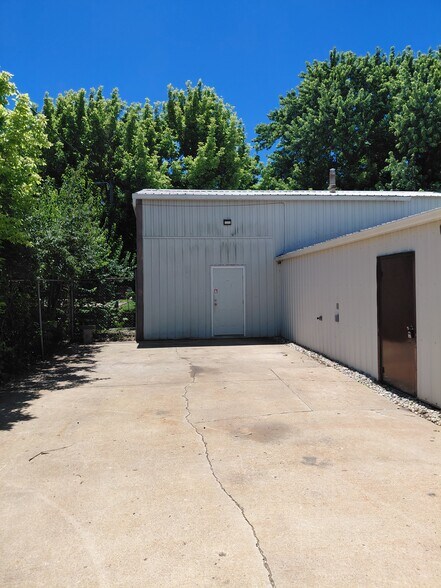 145 Teal Rd W, Lafayette, IN à louer - Photo de l’immeuble – Image 3 sur 5