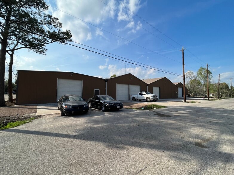 6912 Calhoun Rd, Houston, TX à vendre - Photo de l’immeuble – Image 3 sur 27