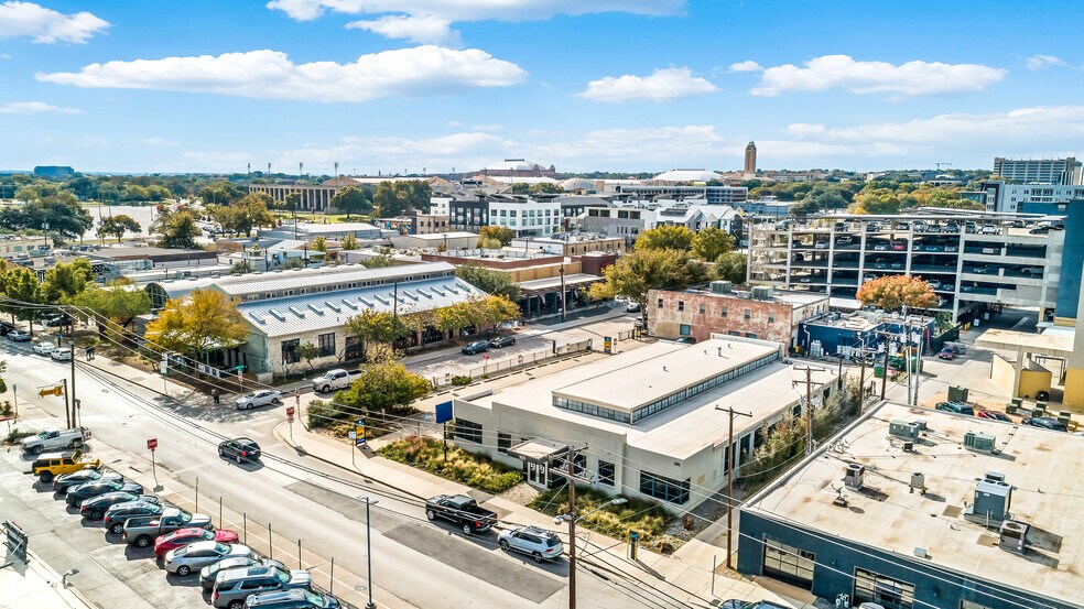 920 Foch St, Fort Worth, TX à vendre - Aérien – Image 2 sur 7