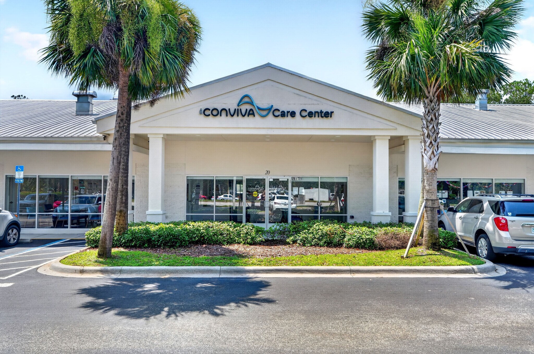 20 Cypress Point Pky, Palm Coast, FL à vendre Photo de l’immeuble– Image 1 sur 7