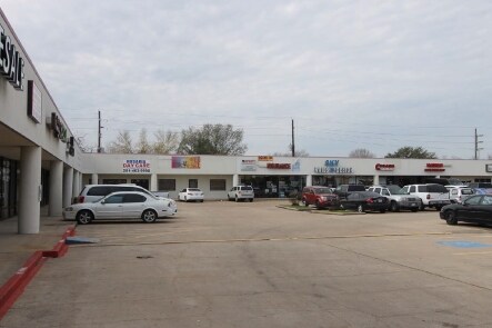4505 Highway 6 N, Houston, TX à louer Photo principale– Image 1 sur 2