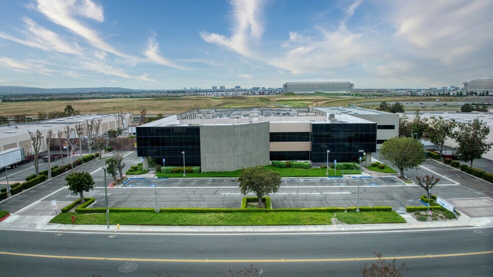 2692-2696 Dow Ave, Tustin, CA à vendre - Photo de l’immeuble – Image 2 sur 17