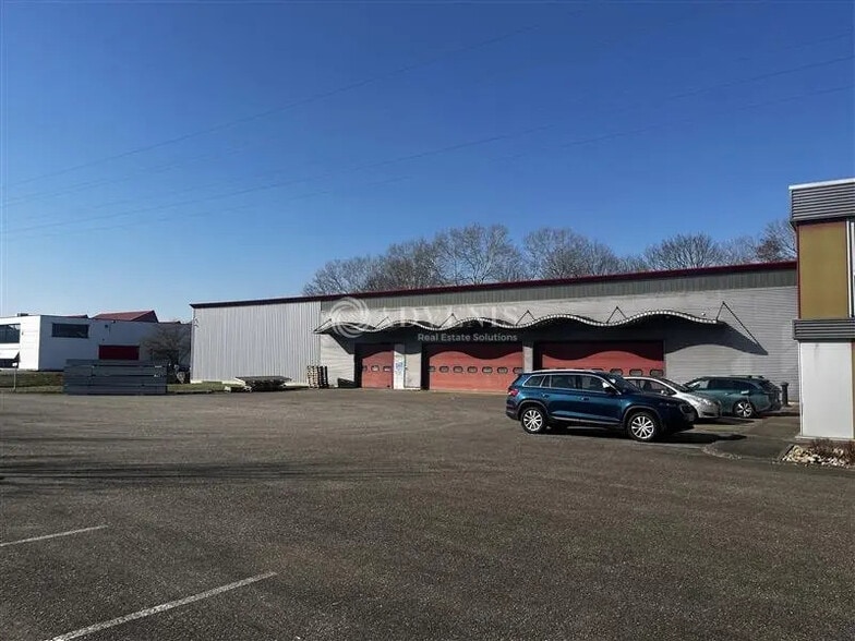 Local d'activités dans Duttlenheim à vendre - Photo de l’immeuble – Image 2 sur 9