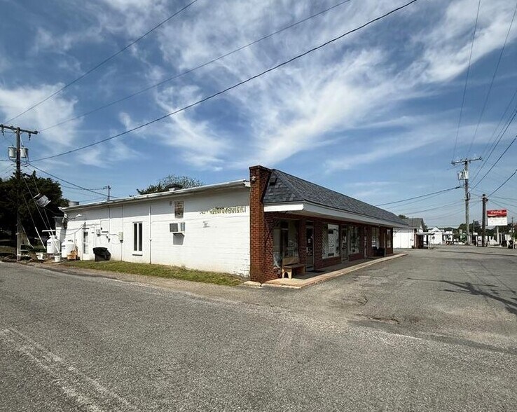 5422 Mary Ball Rd, Lancaster, VA à vendre - Photo de l’immeuble – Image 3 sur 4