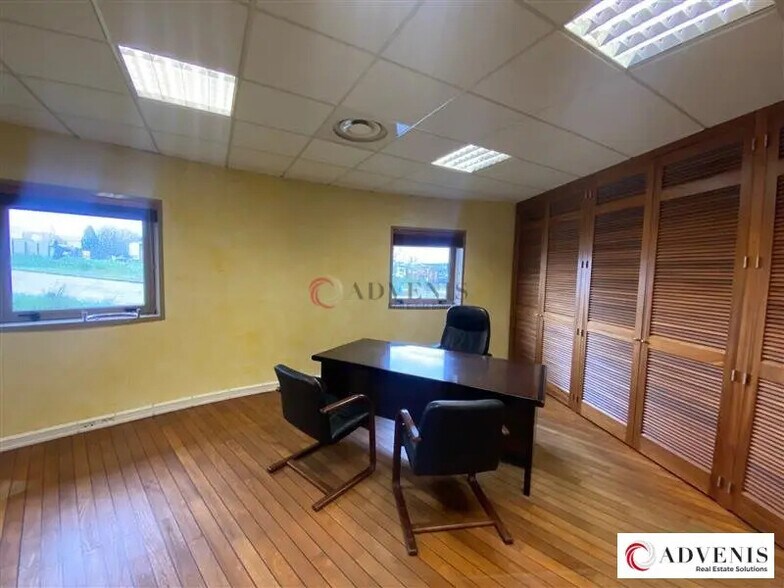 Bureau dans Bruges à vendre - Photo de l’immeuble – Image 2 sur 12