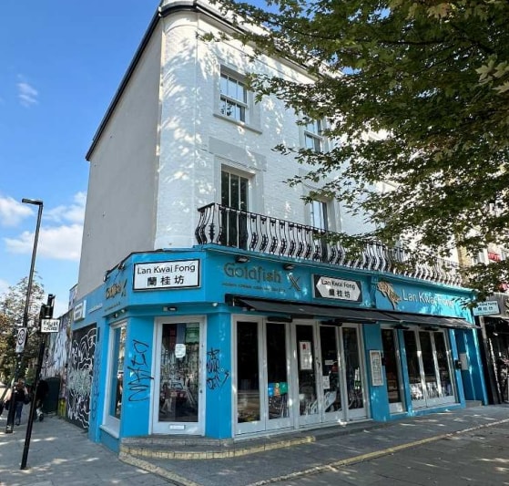 27 Chalk Farm Rd, Londres à louer Photo de l’immeuble– Image 1 sur 1
