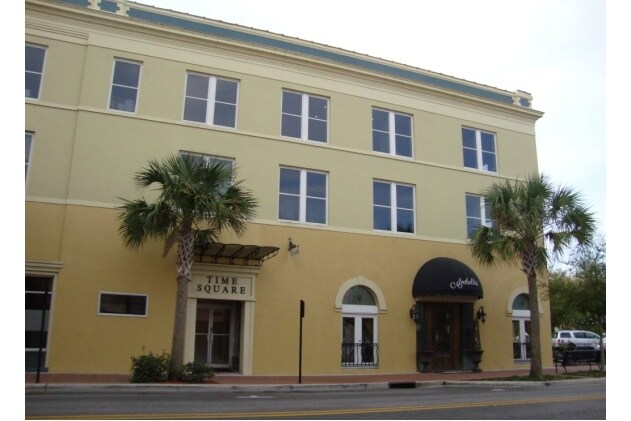 340 W Central Ave, Winter Haven, FL à louer - Photo de l’immeuble – Image 2 sur 7