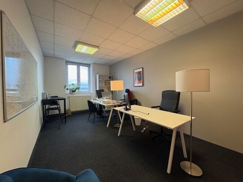 7 Place Saint Irénée, Lyon à louer - Photo intérieure – Image 3 sur 8