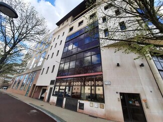 Plus de détails pour Bureau à louer