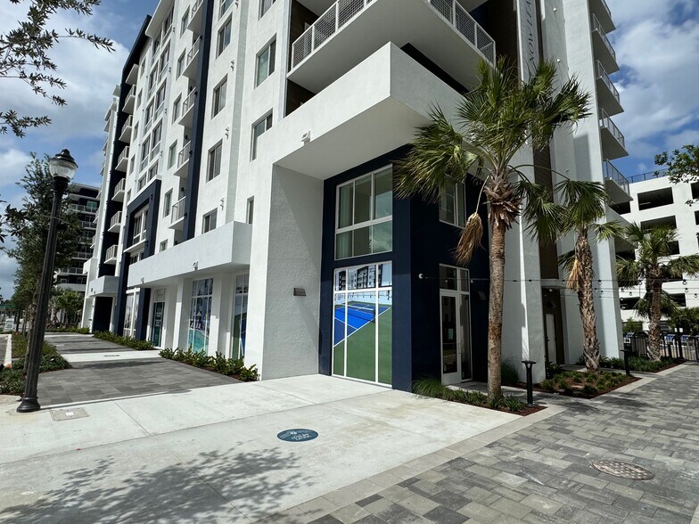 740-840 N Dixie Hwy, West Palm Beach, FL à louer - Photo de l’immeuble – Image 1 sur 5
