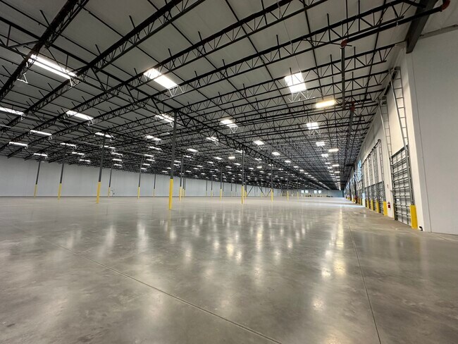 Plus de détails pour 5070 Yosemite Ave, Lathrop, CA - Industriel/Logistique à louer