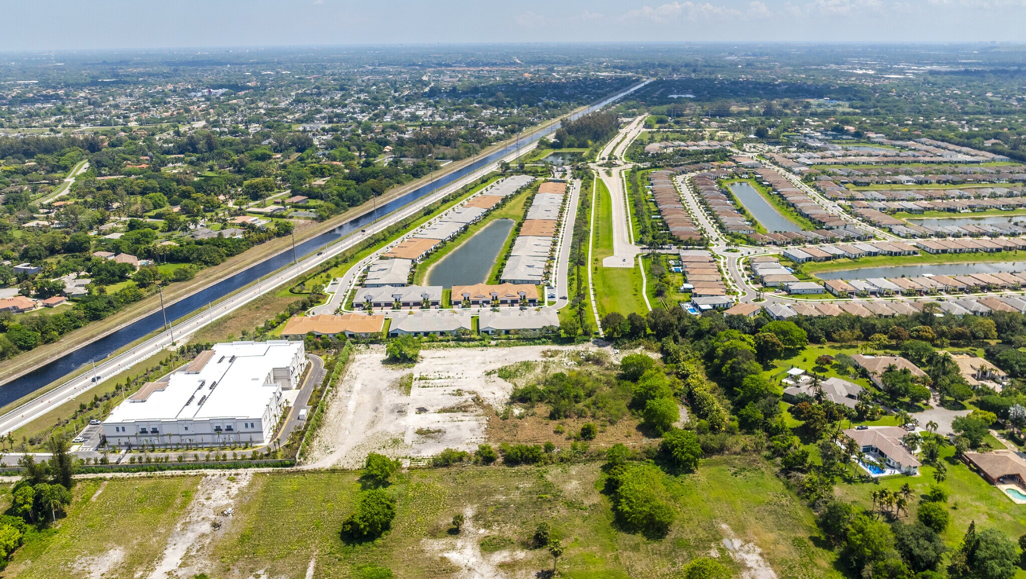 12000 Loxahatchee Rd, Parkland, FL à louer Photo de l’immeuble– Image 1 sur 6