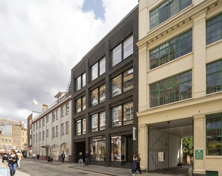 78 Cowcross St, Londres à louer - Photo de l’immeuble – Image 2 sur 21