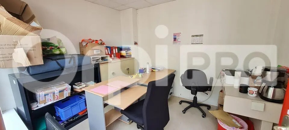 Bureau dans Saint-Brieuc à vendre - Photo de l’immeuble – Image 3 sur 9