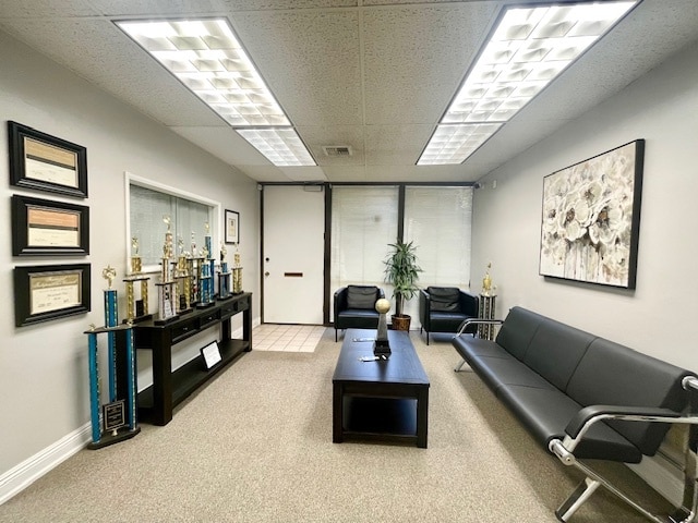 222 N Mountain Ave, Upland, CA à louer Photo de l’immeuble– Image 1 sur 23