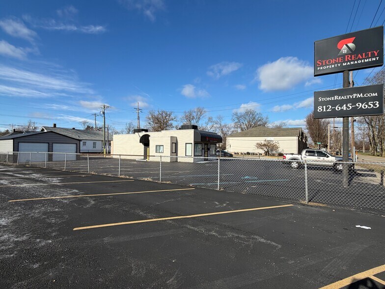60 N Brown Ave, Terre Haute, IN à vendre - Photo de l’immeuble – Image 2 sur 9