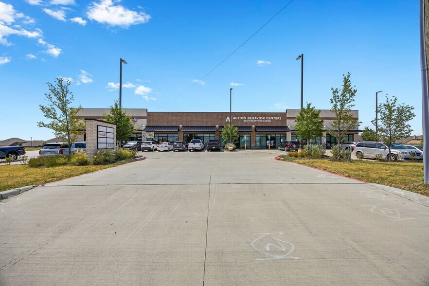 2111 McKinney St, Melissa, TX à vendre - Photo de l’immeuble – Image 2 sur 14
