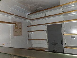 Plus de détails pour Local commercial à vendre