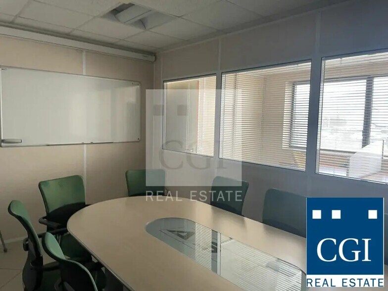 Bureau dans Chambéry à louer - Photo de l’immeuble – Image 2 sur 4