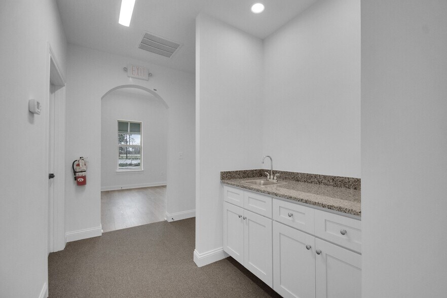 145 Land Grant St, Saint Augustine, FL à louer - Photo intérieure – Image 2 sur 9