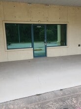 13033 Jones Rd, Houston, TX à louer Photo de l’immeuble– Image 2 sur 13