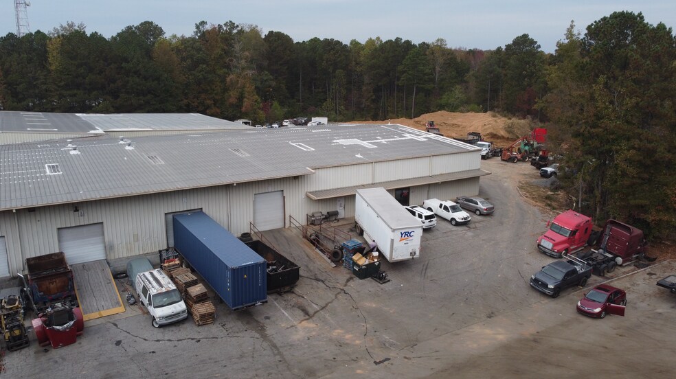7222 Maddox Rd, Lithonia, GA à louer - Photo de l’immeuble – Image 3 sur 13