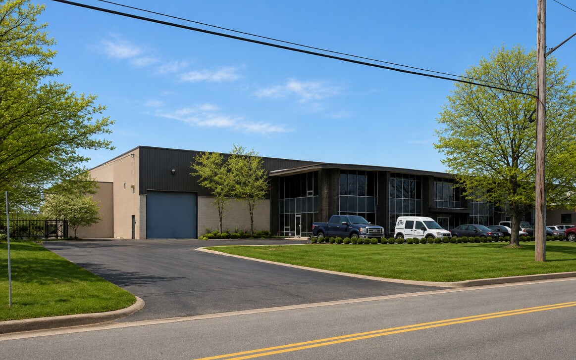 12001 Levan Rd, Livonia, MI à louer Photo de l’immeuble– Image 1 sur 7