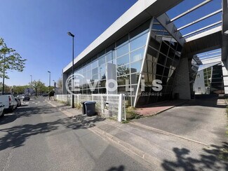 Plus de détails pour 29 Rue Du Marché Rollay, Champigny-sur-Marne - Bureau, Local d'activités à louer