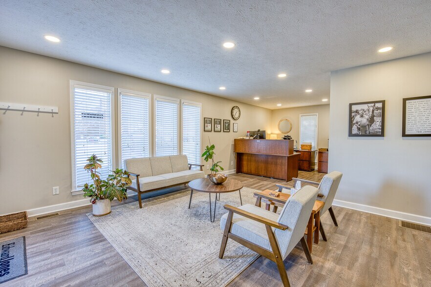 1202-1214 N Monroe Dr, Xenia, OH à vendre - Photo de l’immeuble – Image 3 sur 37