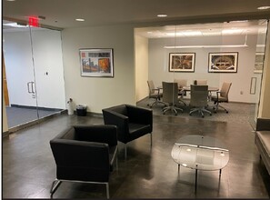 1227 25th St NW, Washington, DC à louer Photo intérieure– Image 2 sur 7