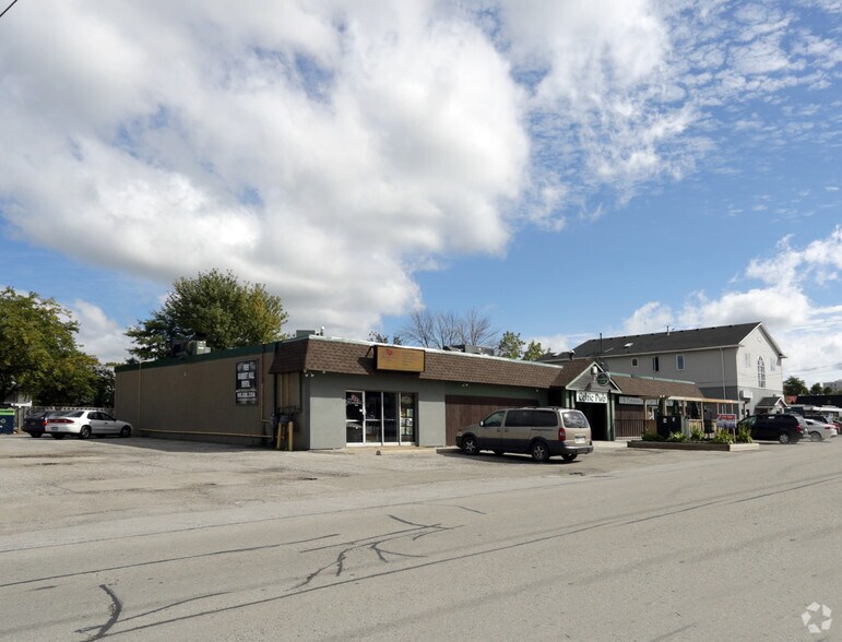 14-18 Secord Dr, St Catharines, ON à vendre - Photo de l’immeuble – Image 2 sur 16