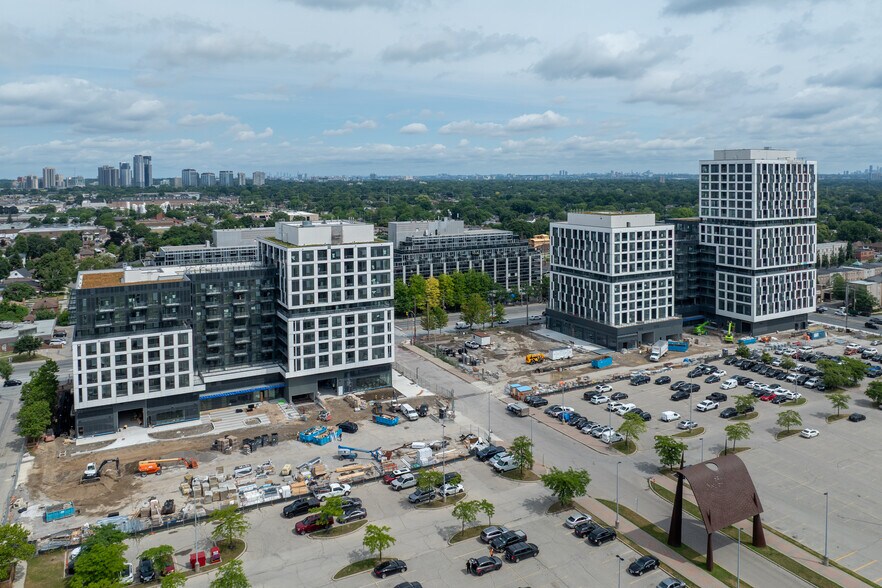 1007 The Queensway, Toronto, ON à vendre - Photo de la construction – Image 3 sur 3