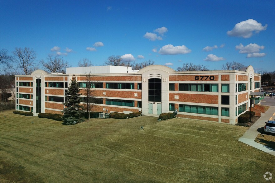 6770 Dixie Hwy, Village of Clarkston, MI à louer - Photo de l’immeuble – Image 1 sur 24