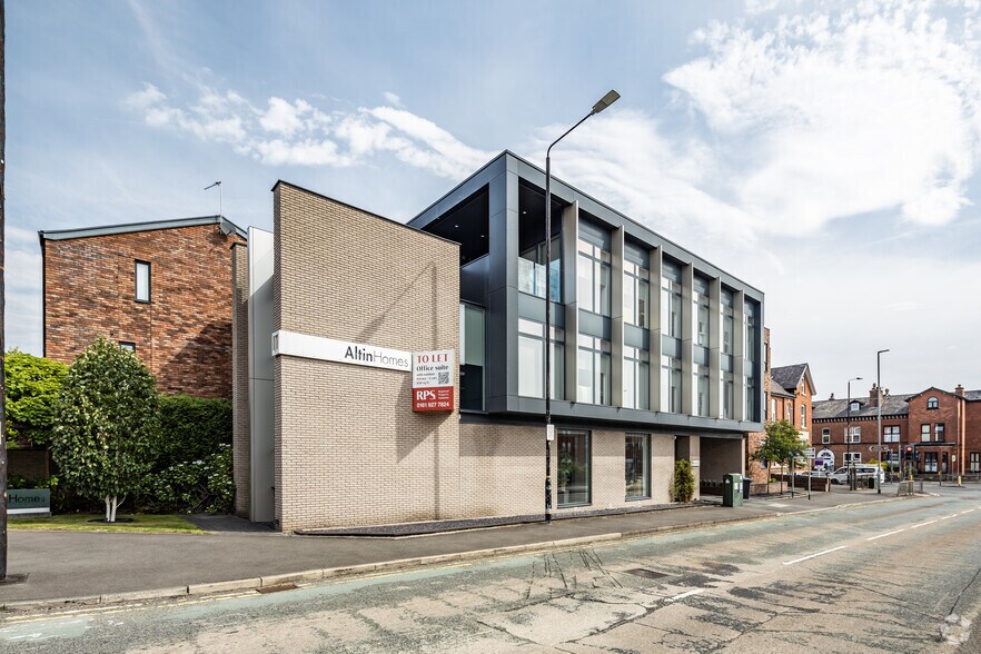 1A Woodlands Rd, Altrincham à louer - Photo de l’immeuble – Image 3 sur 3